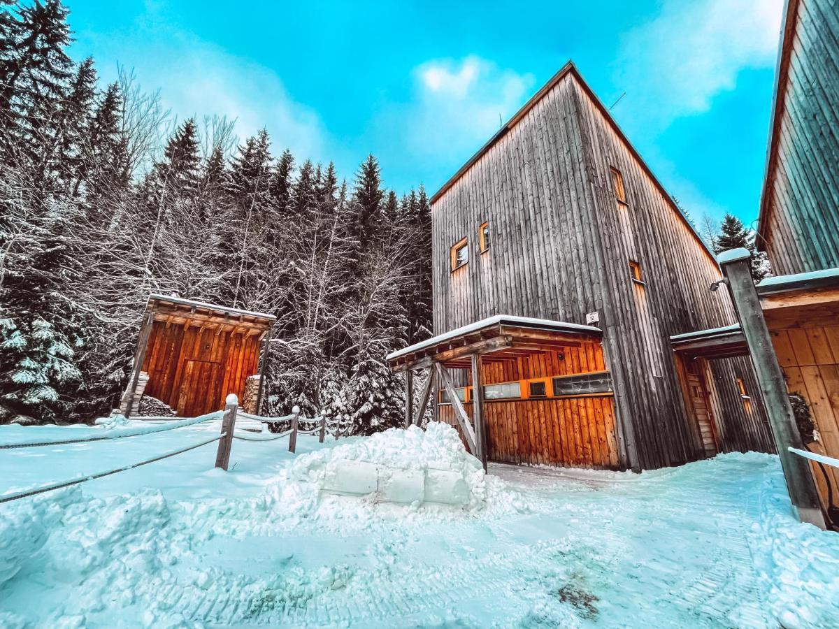 Naturepark Resort Harrachov Esterno foto